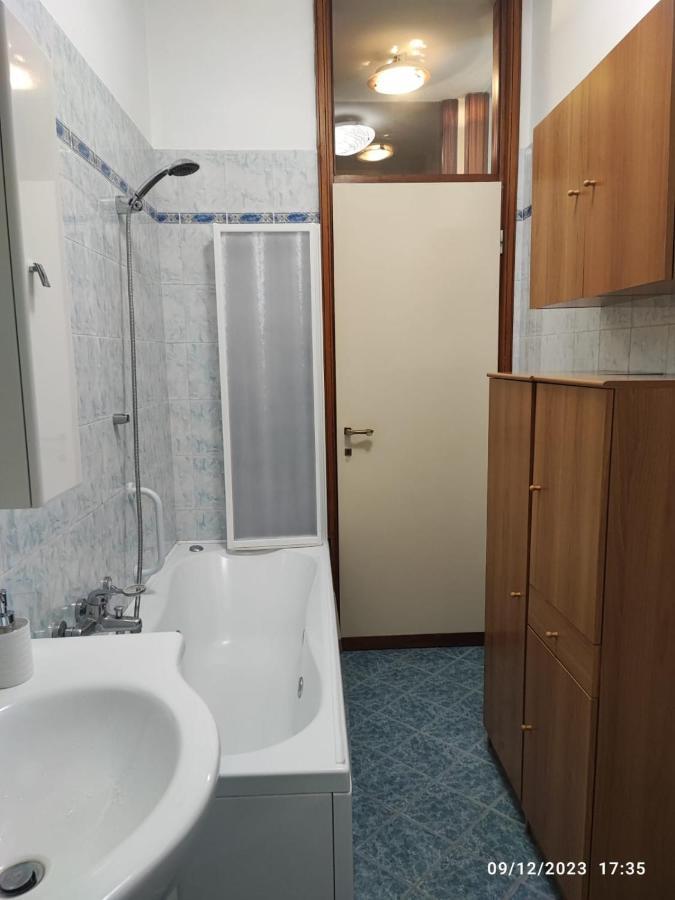 Casa Di Lory Hotel Милано Екстериор снимка